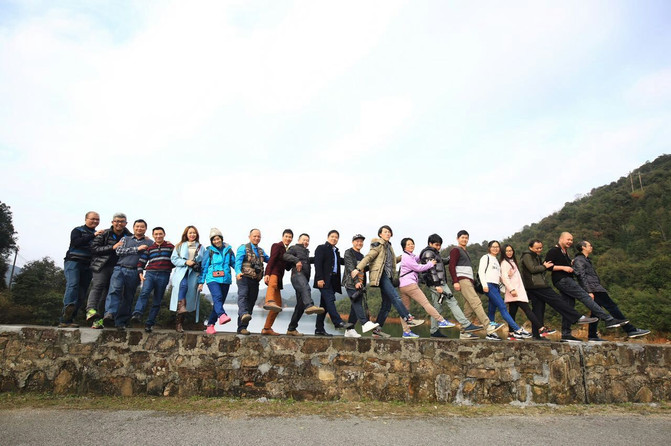 赶山，原生态展现过山瑶民族的非凡之旅