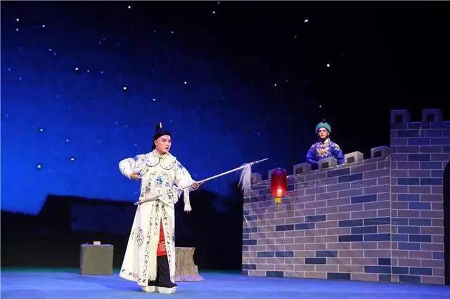 第十九届广州大学生戏剧创作展演活动圆满落幕，18部作品荣获殊荣！