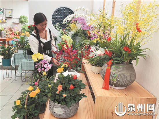 国产年宵花海外热销，年宵花市场备货正酣